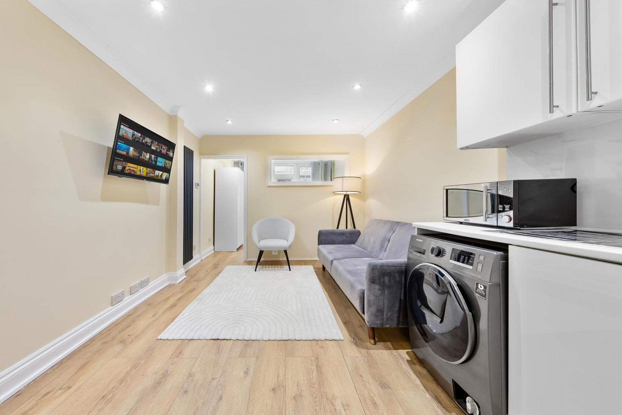 Bridge Apartment